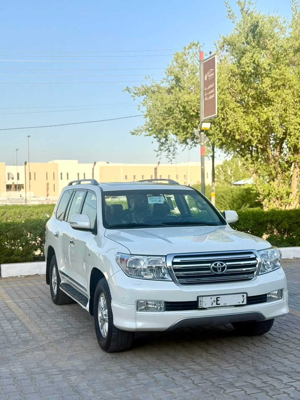 اسعد الله ايامكم بكل خير
الحلال للبيع للبيع

تويوتا لاندكروز 2010 بريم اصل فول مواصفات كفاله عامه 

على وضع الشركه من الصبغ و الضربه و التبديل و البارد 

عدا pdr بسيط جدا كد اصبعين السياره جديده و كلشي حرفيا على وضع الشركه

لان كل صيانتها بشركه تويوتا و السياره عليها سيرفس كامل 

رقم دهوك جديد باسمي ماشيه 120 كم اصل 

حداديه امامي خلفي جديده مع تخم تاير توني شادهن صار اقل الشهر 

المواصفات؛

🥷فتحه

🥷بصمه تشغيل و ابواب

🥷كشنات كهرباء

🥷كشنات جلد

🥷ترحيب ابواب و المرايات 

🥷مري شفط

🥷مري قلاب

🥷مرايه وسطيه عاكسه للضوء

🥷طفايه

🥷كامره خلفيه اصليه ام البنط

🥷زراك لايت

🥷حساس امامي خلفي

🥷شاشه اندرويد

🥷8 ايرباك 

و الخ من المواصفات…..

علما السياره جاهزه حتى سبيرها منازل و دعامياتها كفاله من الصبغ و اصليات 

كلشي اكو بالسوك لكن لا تقارنها بالمهجومات 

السعر 298 وبيها مجال للشراي 

للتواصل ‭***********

مكان السياره النجف الاشرف
