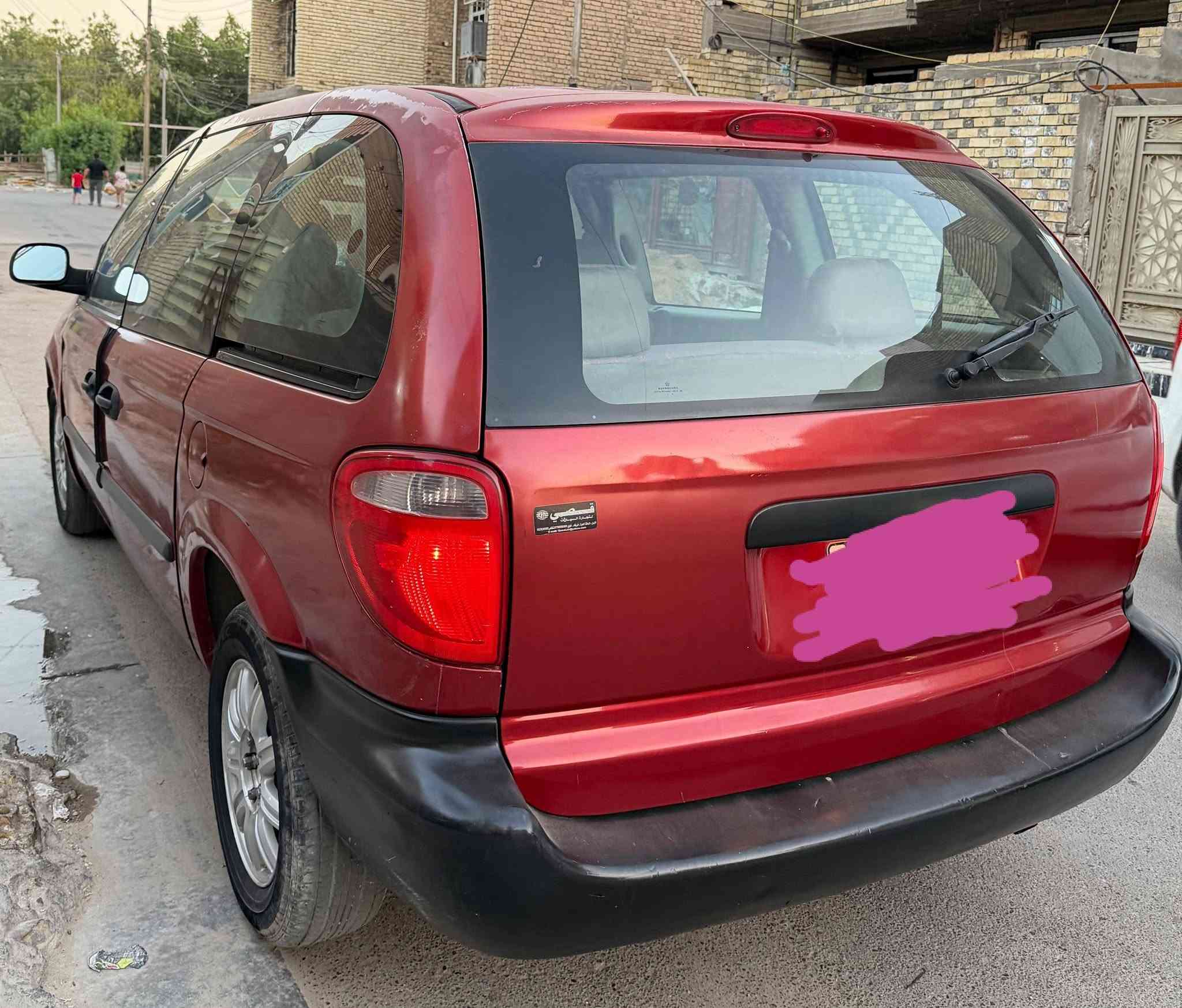 دوج كرفان ٢٠٠٧
السياره ماشيه ١٦٠الف حقيقي
داخلها دشبول بطاين بوب تنته بالجيس
السياره بيها جاملغ جهة السايق بدون داخل طخه بسيطه
رقم ديالي انكليزي بسمي
كهربائيات جاهزه مابيها نقص
بكان السياره البياع
السعر ٦٨بيها مجال بسيط
***********
