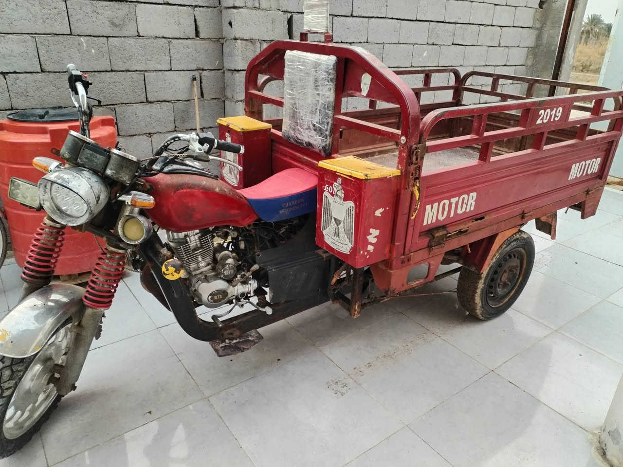 سلام عليكم  جمره فحل ٢٠١٩ اللبيع  المكان شافي جسر سيد علي نور
مكينه ما مفتوحه كهربائيات شغاله وكله جديد لاستفسار التصال برقم ***********
