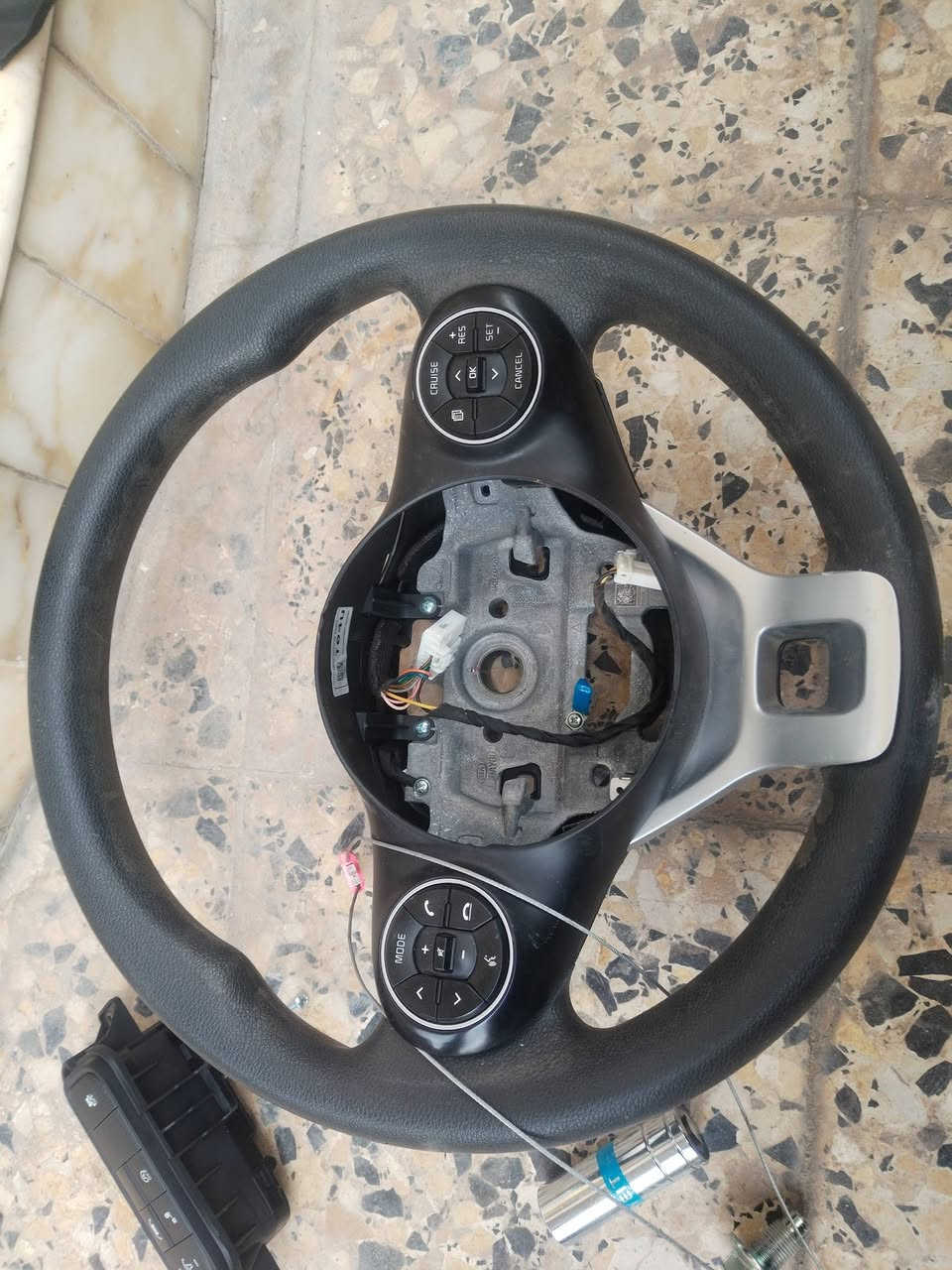 السلام عليكم
متوفر تفصيخ صول للبيع ***********
