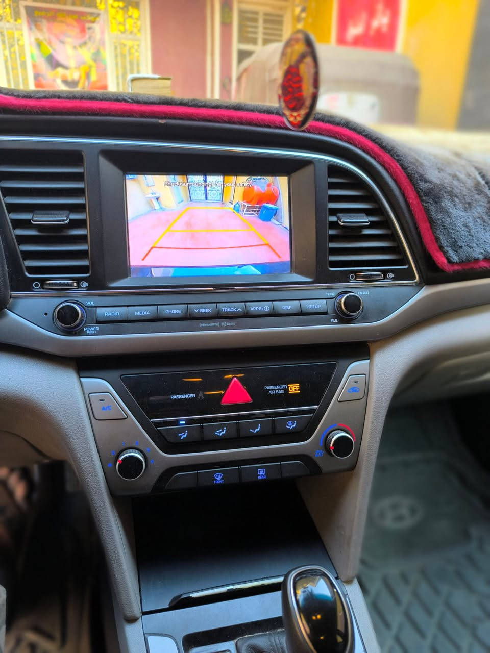 السلام عليكم النترا موديل 2018 وارد امريكا مكينه وكير مكفولات تخم تايرات جديده تبريد وتكييف شغال كهربائيات كله شغاله صدر امامي و خلفي جديد السيارة كله جاهزه رقم انكليزي جديد هزه جديده سنويه جديده لحد 2030 المكان بغداد السعر 110  رقم الهاتف ***********
