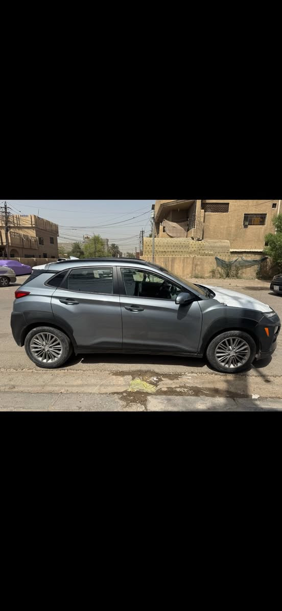 سلام عليكم سياره كونا  2020  تريد وكاله تريد تحويل 
بيها مودات قيادة
فورويل
اقتصادي
سبورت
فتحة بالسقف
ماشية ٧٠٠٠٠ ميل
رادار جانبي بالمراية
واشارات بالمراية
رادار اماي خلفي
كامرة خلفية وية فرة الاستيرن
كشنات الامامية تدفئة
كشن السايق كهربائي رقم الهاتف ***********
