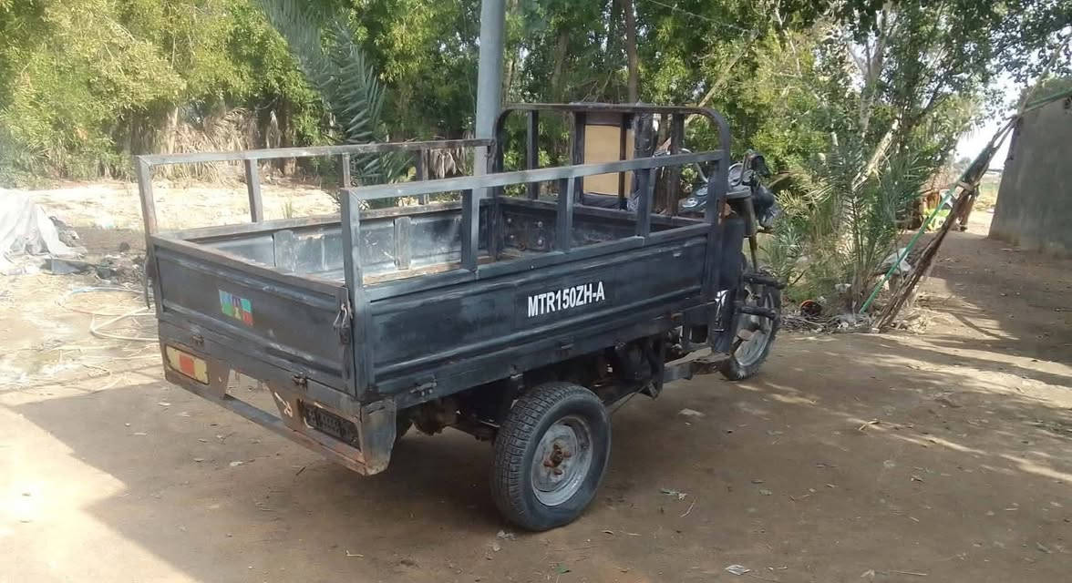 ستوتة للبيع مديل 2014 اوراق اصولية بس ورقت الوكيل ضايعة
شاصي مكفول من لحيم وخياس محرك ناعم 
مكاني مشخاب ***********
رايدها 850
