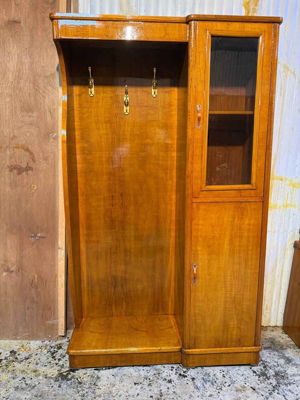 السلام عليكم معرض الشويلي لنجاره والأثاث 
غرفة مستخدمة 6 ابواب طابقين ملحق

داخل والخارج صاج طبيعي

حلوة ومرتبة وناعمة ومناسبة 

الأولوية للأسرع بالحجز 

‏التوصيل والشد رمزي إلى جميع محافظات العراق

‏خدمة استبدال الغرف العراقية القديمة بغرفة جديدة مع الاتفاق على الفرق
العنوان بغداد الامين ثانيه للحجزوالاستفسارعلىالارقامالتاليةاو واتساب(***********) (***********)
