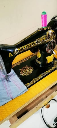 فراشة🦋 هندي شغاله تخيط جميعالاقمشة  نضيفه حيل 75 مع توصيل 07502082909)...