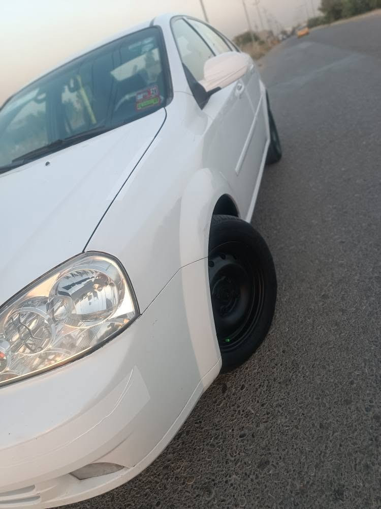 اوبترا موديل ٢٠٠٩ سياره جديده جديده بدون رصعات ماشيه ٢١٠ الف فقط رقم اربيل دولي سنويه لغاية ٢٠٣٠ هزه براد جديد كير اوتوماتيك جامات كهرباء غرفته لوك ما شاءالله داخل محرك كلش حلوه جامرلغ امامي طرف السائق بيه ضربه خفيفه والباقي شرط تبريده ما شاء الله بارد بلاجكتور بدون فتحه شاشه سي دي محرك لا صرف لا بخار فقط بيه صوت خفيف كوجم بيم للامانه طغم تاير لوك باتري جديد صدر إمامي خلفي دبلات يعني ادامه عامه صاير الحمدلله السعر ٧٧ ورقه بيه مجال بسيط تحويل مباشر كوبون بانزين بيه للراغبين الاتصال على *********** كركوك, العراق
