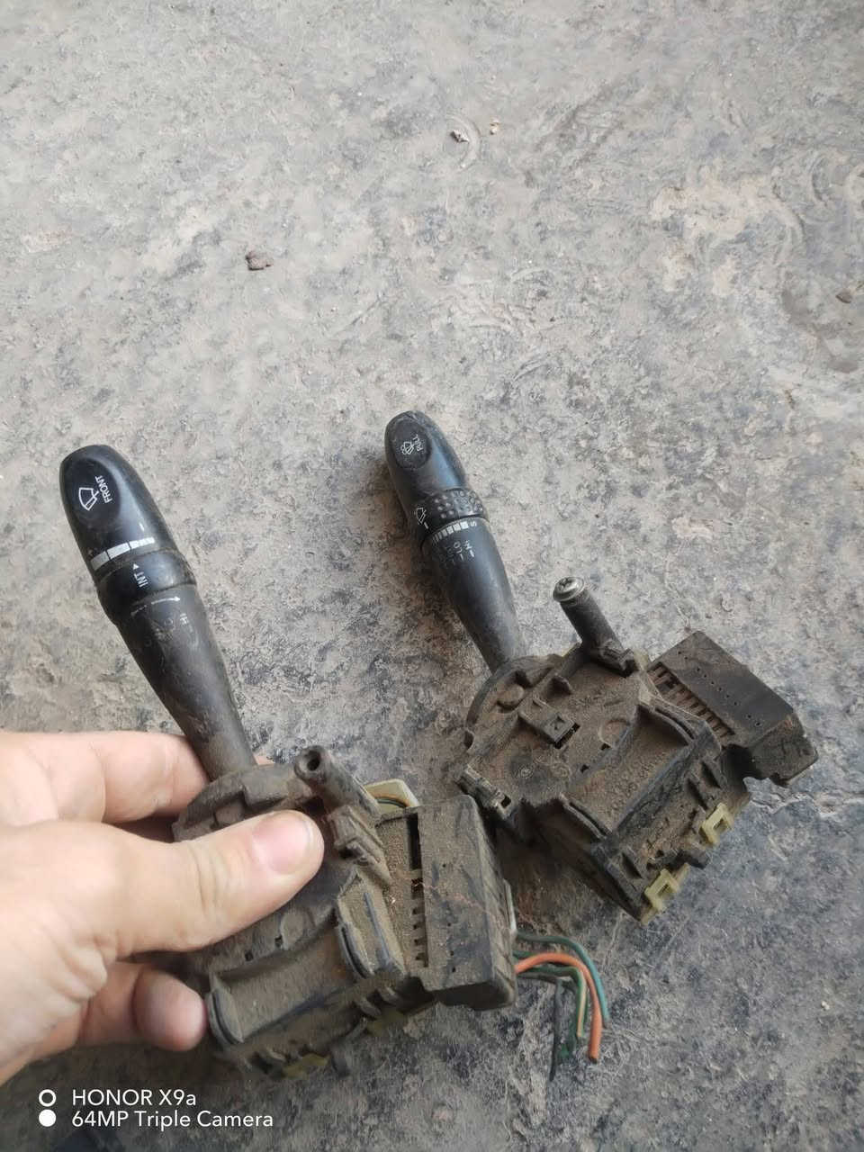 القطعة ١٠ الاف مع التوصيل


**إذا كنت صاحب هذا الإعلان وتريد حذفه لأي سبب، رجاءا أرسل رسالة إلى الدعم الفني**