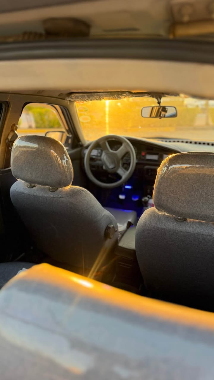 Mazda 626 1990
گيرو مه كينه به شه رت سه نه وى تا ٢٠٣٠ تازه يه زور تازه و جوان ماوه ته وه له مه خزه نا هه ل گيراوه 
*********** السليمانية, العراق

