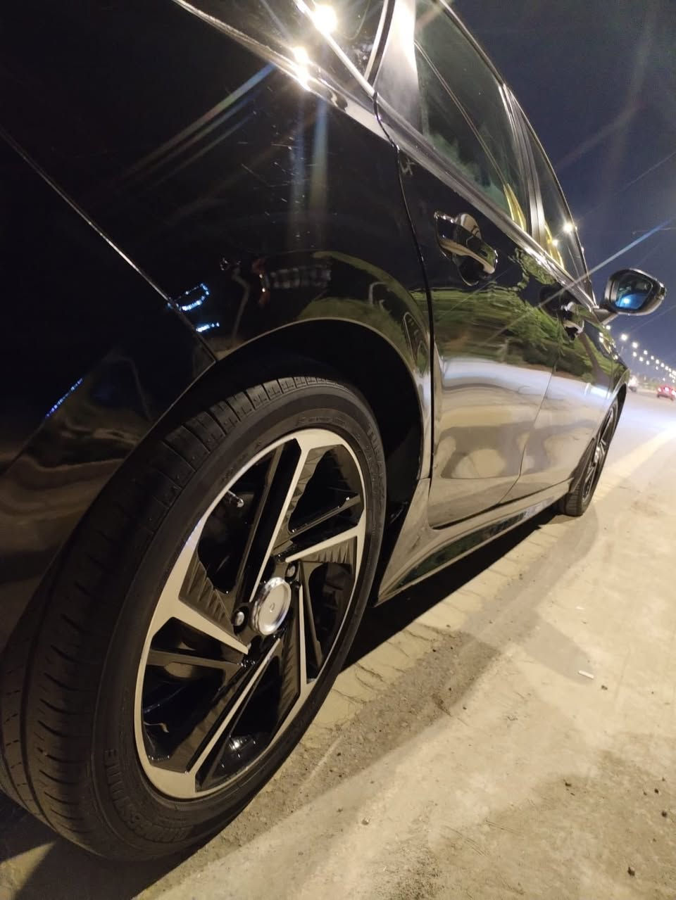 سلام عليكم هوندا سيفك 24فول موصفات ابيع قسط فقط بغداد بيه باب مبدل شركه وباب صبغ فقط مكان بغداد العامريه ***********
