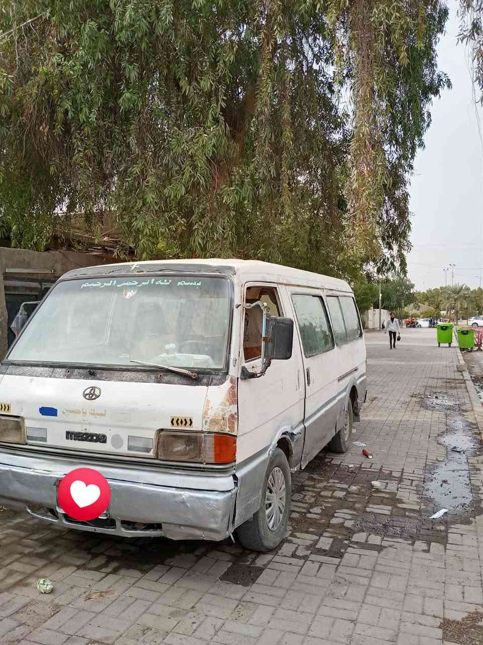 مازدا اجرة موديل1990
14راكب اللون ابيض دواخل نضيفة محرك نضيف بطة أكسن كير كله نضيف اوتماتيك كله ياباني للأستفسار الاتصال على الرقم التالي او واتساب:  ***********
