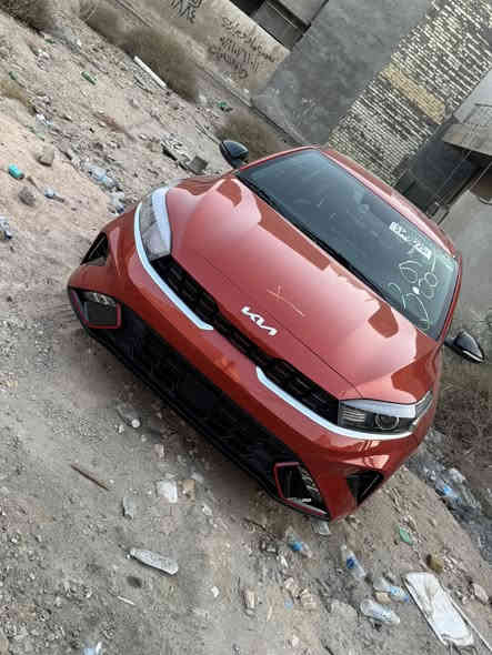 السلام عليكم 
فورتي موديل ٢٠٢٤
حادث بابين فقط بدون يرباك
فول موصفات السكن بغداد السيديه 
غير متواجد في الفيس فقط اتصال
١٣٠وبيها مجال
***********
