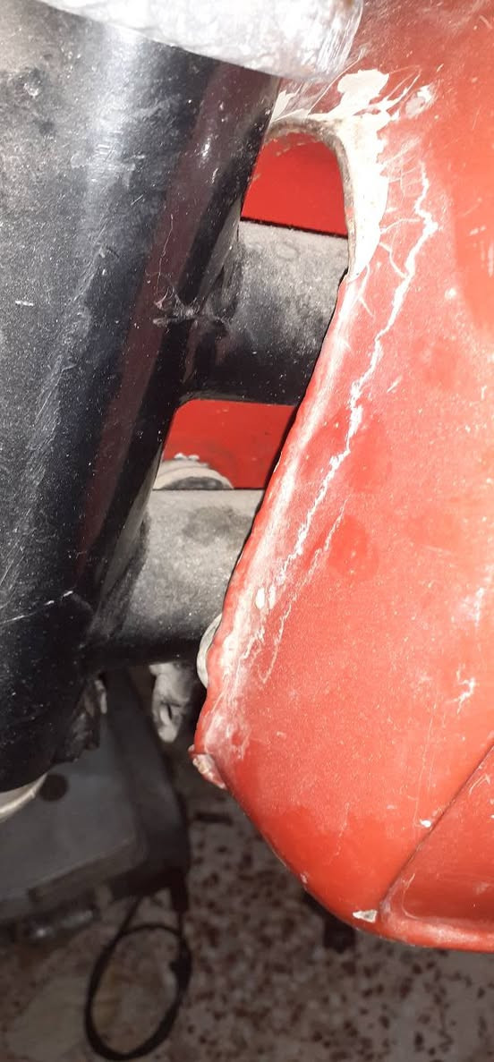 السلام عليكم ٨١ شاصي    مكينة يرادلهة تجفيت هم بيهة نواقص  كوم حديدد
بغداد العبيدي *********** سعر(300}بيهن مجال
