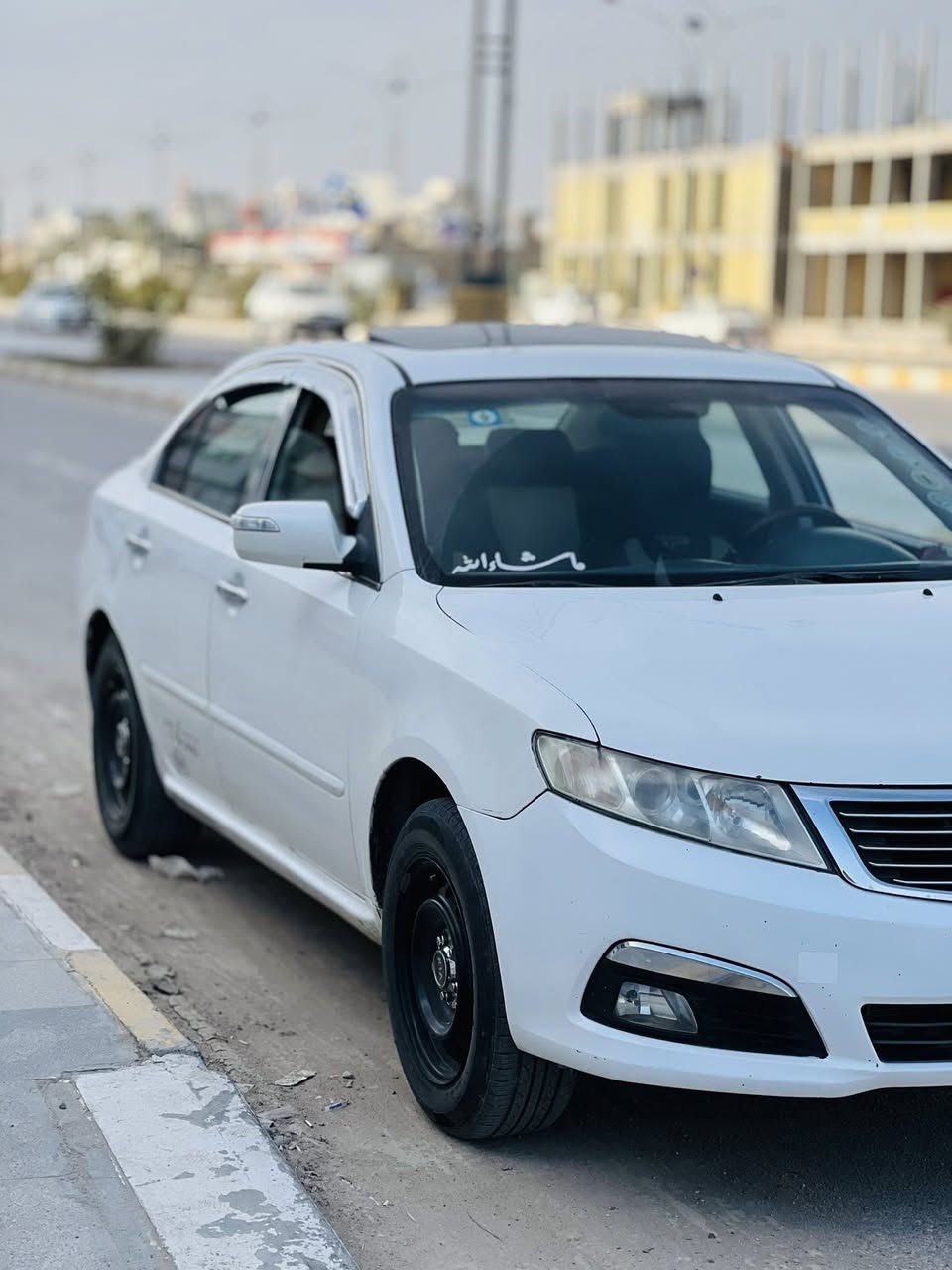 سلام عليكم
أوبتيما 2010
سياره بسمي رقم بغداد
فول مواصفات
1: بصمه
2:فتحه
3:تحكم ستيرن 
4:تحكم بالمرايه 
5:حساسات رادار
6: تحكم  بالايتات 
7:أشاير بالمري
8:شاشه كار بلي 
سياره جاهزه ما ناقصه شي
حادثه: تبديل قماره الباقي مكفول كفاله عامه
مكينه كير جاهزات
السعر : 95 وبيه مجال قليل
العنوان الناصريه مركز 
رقم التلفون : ***********
واتساب: ***********
