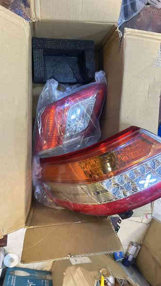 السلام اخوان عندي بك لايت كامري اسمه كاسب موديل 11 بعده بالكارتون مامشدود ولامشتغل طخم كامل و ترايش صاجيات يصيرن داخل الباب يجن بالفول
كلهن اريدهن ب 100 الف بدون عمله 
مكاني البصره ماعدي توصيل
***********
