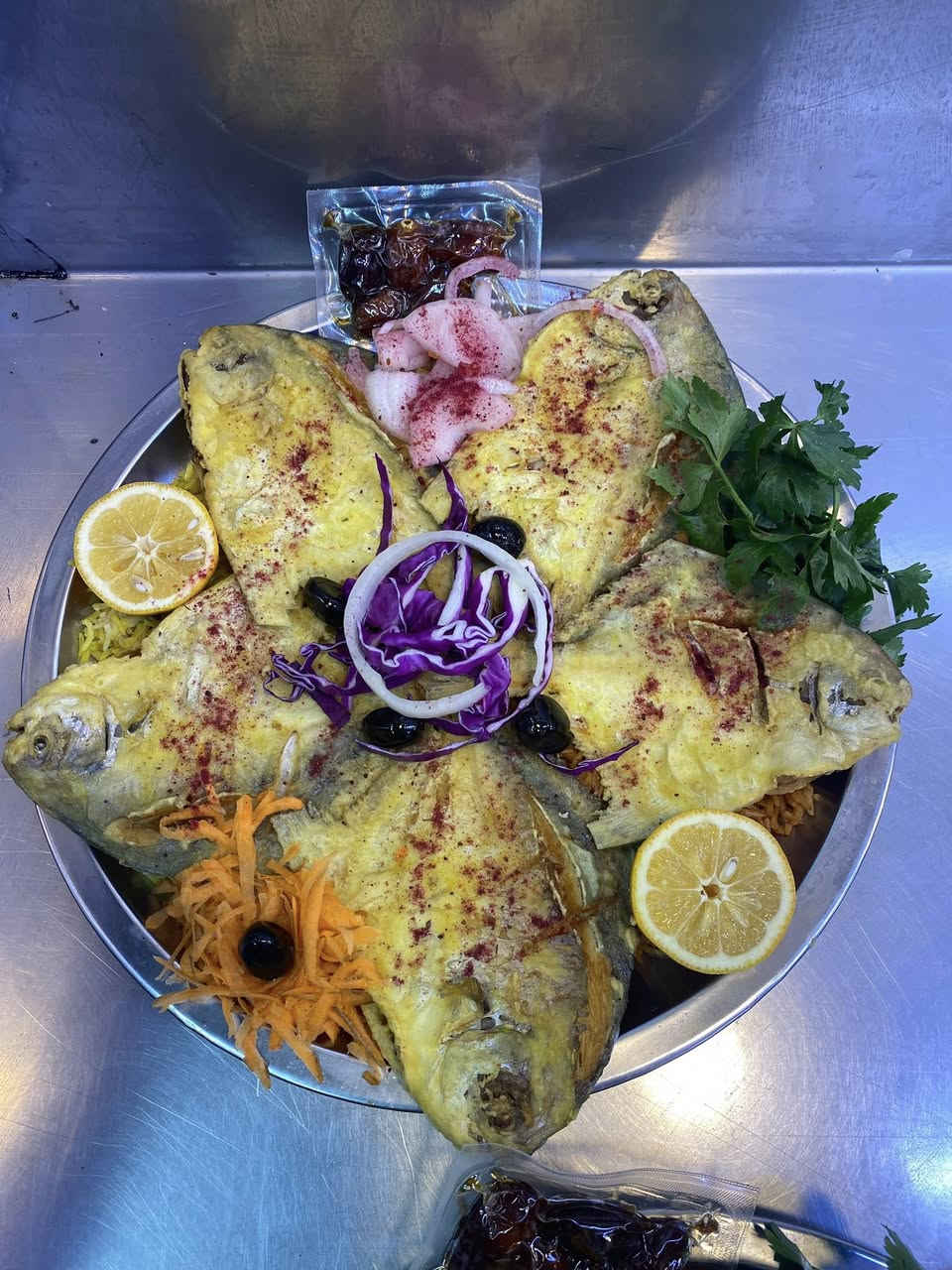 إذا تدور الطعم الأصيل… ترى المكان معروف 😉
بـ أسماك يوسف نجيب لك السمچ الطازج يوميًّا من البحر والنهر، ونحضّره على أصوله حتى تاكل وانت مرتاح وتگول: هذا هو الطعم الصح! 🐟🔥

عندنا مسكوف بغدادي يشهي، وأكلات بحرية تخليك تعيد اللقمة قبل لا تبلعها 😋
نظافة، طزاجة، وسعر يرضيك… يعني تجي مرة وترجع مرات!

📞 توصيل لكل مناطق بغداد
***********

#مشاهير #متابعين
#سمك
#بغداد
#كوره
