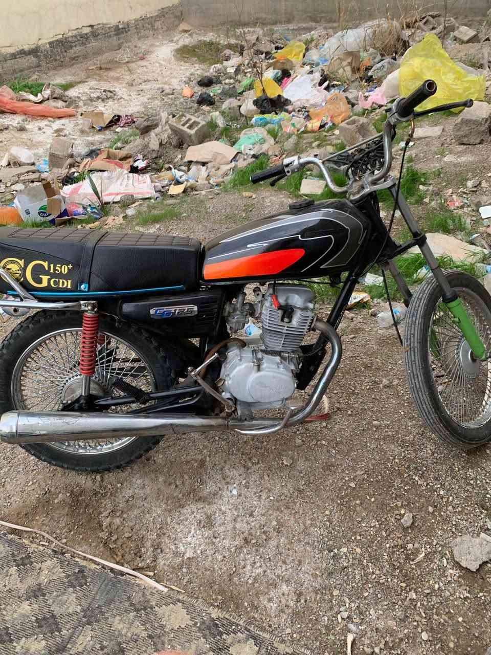 السلام عليكم دراجه نامه موديل 19 بيه ورقه كارتونيه دراجه كشن جديد تانكي وصفاحيات جدد تايرات جدد دراجه حلوه يرادله ترتيب بسيط  مكينه حلوه السعر 325 بيه مجال للطيبين الاستفسار ***********
