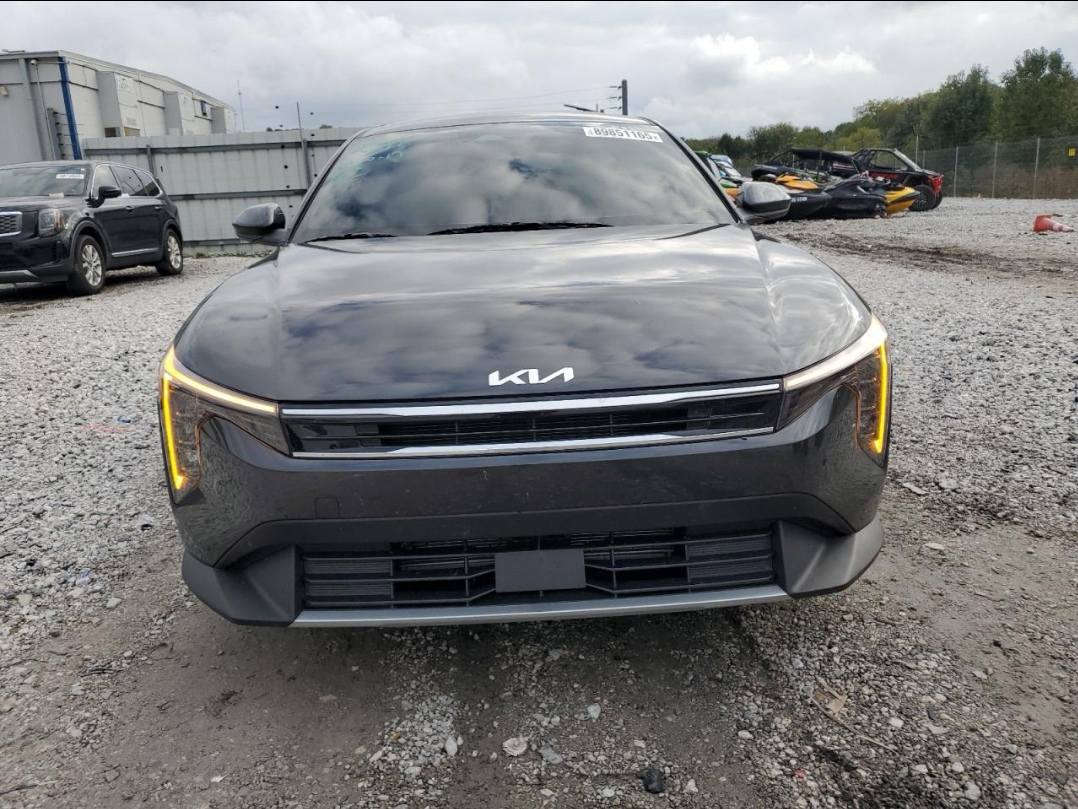 { اعــــــــــــــــــلان 🚗 مــــــــــــــــــــــزاد }

🟢 نوع السيارة : كيا k4

🟣 الفئة : ex

🟢 الموديل : 2025 

🟣 يوم المزاد : 29/12/2025   الاثنين 
 
🟢 عداد المسافة : 1297 ميل  

🔵 حجم المحرك : 2.0        4 سلندر

🟣 ناقل السرعة : اوتوماتك

🟡 الضرر : كما موضح بالصور 

✅ للمزايدة على السيارة الموجودة في المنشور يرجى الحظور الى المكتب الساعة الرابعة مساءاً لغرض توضيح تكاليف السيارة لحين وصولها الى العراق 

✅ مستعد مكتب سمارت لنقل السيارات من المنطقة الحرة الى بغداد وبأسعار نقل وتخليص مناسبة 

🟢 نقل السيارات الى الامارات وتصليحها ونقلها الى اقليم كردستان 

     
                               عنوان المكتب 🚕

          بغداد - الصليخ - خلف نادي الصليخ الرياضي
  
              ☎️ للأستفسار يرجى الاتصال على الرقم 
 
                         📞 ***********
