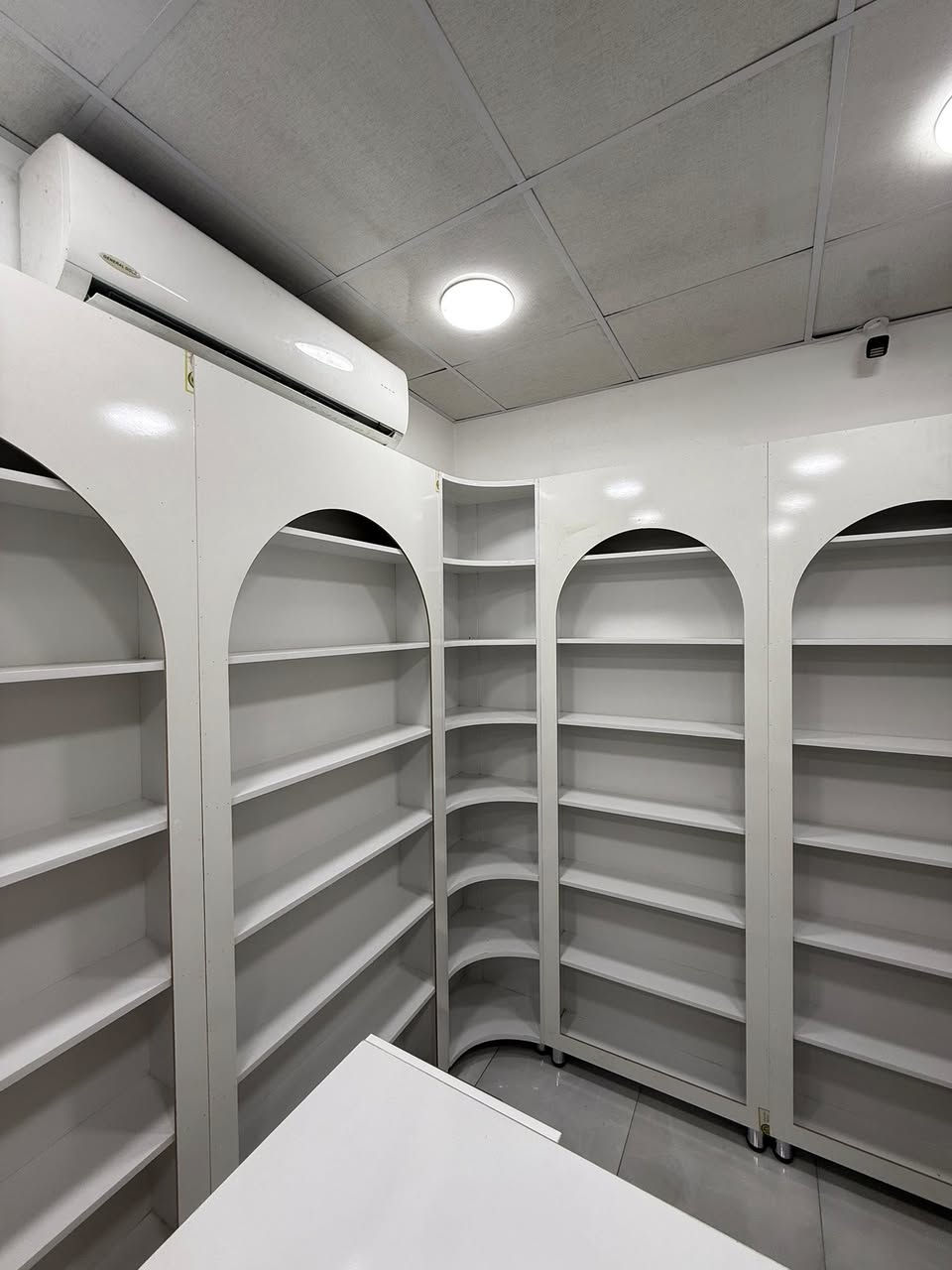 للبيع بعدهم جدد بدون ستعمال  بغداد الدورة 

0773 948 8088
