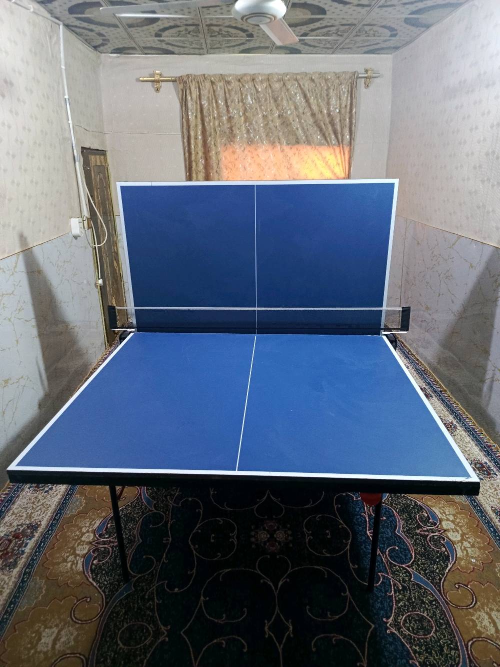 النوع منضده 
الماركه ايطالي 
النظافه 100٪