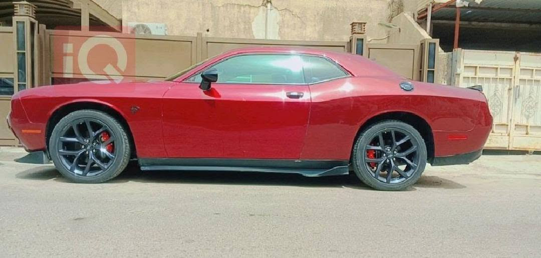 2023 Dodge Challenger SXT BLACK TOP
دودج تشالنجر 2023 SXT BLACK TOP 
الحادث : وارد امريكي ( جاملغ خلفي) بجم كبس ايرباكات سليمه
رقم اربيل دخول جديد ترقيم جديد وبأسمي شرط تحويل 
المحرك : 3600/V6 
ناقل الحركة : اوتو
المسافة المقطوعة :9500 مايل  يعني زيرو
اللون : كرزي مميز  
تفاصيل والمواصفات : 
* مواصفات SXT  BLACK TOP
* سلايت
* تحكم ستيرن 
*كشن كهربائي 
*نظام كار بلاي
. تشيغل عن بعد
بصمة عدد 2
* بصمه 
* كامرة دوارة
*حجر البيئة الاصلي 
*ويل بلاك توب 18 الأصلي 
*السيارة لا داخلة سريفس ولا مبرمجة بوضع الوكالة مال جناي 
السعر:  20.500$ 
وبيهة مجال 
مكان السياره:  اليرموك
للاستفسار 
***********
