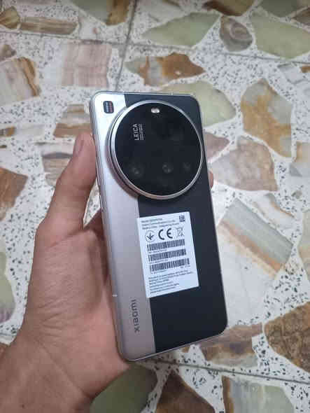 شاومي 15 الترا
كت تصوير كامل ممفتوح ابد 
- حافظات عدد 4
- نظافة 100٪ 
- بطارية 100
- ملحقات كاملة 
- الجهاز مينزل شحنة جوا 50

تواصل خاص + واتساب ***********
