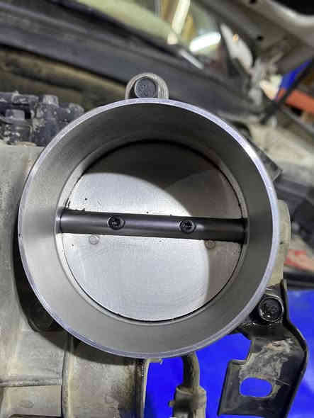 🔧 إدامة محرك سيارتك بأفضل سعر في النجف
٤ سلندر: ٤٠,٠٠٠ دينار
٦ سلندر: ٦٠,٠٠٠ دينار

 دوانز قوي… سحب ضعيف… أو صرفية وقود؟
دع خبراء المحركات يعيدون لها قوتها وكفاءتها 👇

⚙️ العرض يشمل💡 

🔸 فتح مجاول + تبديل بلكات باحترافية عالية
🔸 فتح وتنظيف الجويتر
🔸 تنظيف رأس ولفات الدكشن بجهاز قشور الجوز (Walnut Blasting)
🔸 فحص البلكات بجهاز قياس متخصص
🔸 تنظيف وفحص البخاخات مع قياس الرذاذ والضغط
🔸 تنظيف حساسـات “الفيـفيـتيـات”
🔸 فحص شامل للمركبة + برمجة مجانية بعد العمل

👉 عمل نظيف – تشخيص دقيق – خبرة بالسيارات الحديثة

⭐ لماذا نحن؟

 • أحدث أجهزة الفحص والبرمجة
 • نتائج مضمونة تلمسها فورًا
 • صيانة تخصصية للمحركات الحديثة
 • أسعار تنافسية وعمل مدروس بدون اجتهاد

📍 العنوان
النجف: حي ميسان – سايدين الزراعي – قرب مجمع الميالي

📱 للاستفسار والحجز
***********

#النجف #صيانة_سيارات #عروض_النجف
#ميكانيكي_النجف #عروض_السيارات #فحص_مجاني
‏ #CarServiceNaj #العراق #نجفنا_غير
#تصليح_سيارات #النجف #العراق #سيارات_VIP #ادامة #تجفيت #عروض_النجف #نجفنا_غير #فحص_مجاني #ادامة #تصليح_سيارات
