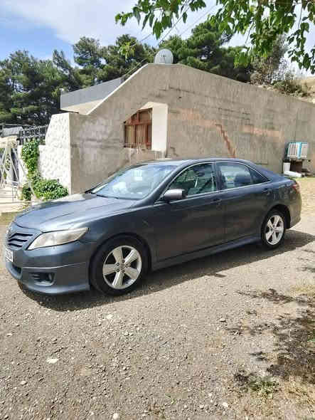 تۆیۆتا کامری نەوتی مۆدێل 2011 Le کراوە بەسپۆرت 
کامل بۆیاخە سەیارەکە سەنەوی ڕەقەمی تا 2030 بەناوی خۆمەوەیە گێڕو مەکینە بێ عەیب نەکراوەتەوە تەقەو ڕەقەی بەشەرت تەبرید بەشەرت 
سعری 83 وەرەقەو معامەلە
شوێن { ڕزگاری کەلار }
***********

كامري 2011لةون نفطي   Leمةصبوغ عام سةنويةورةقم جديد2030
سةيارةبسمي گير محرك تةبريد بشرت سةعر83بيهة مةجال
مةكان رزگاري /کةلار
رةقم موبايل/*********** كالار
