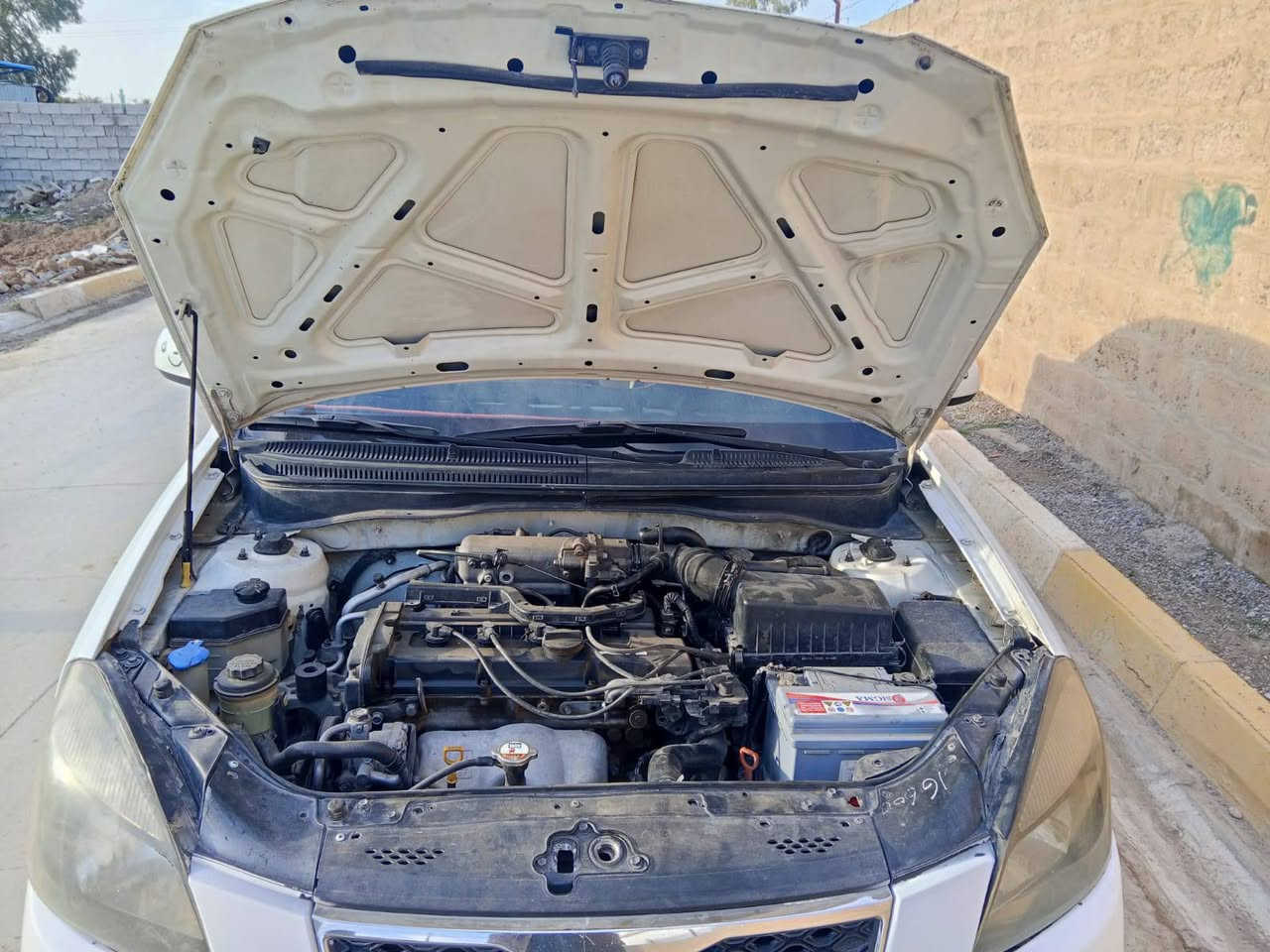 السلام عليكم 
ريو موديل 2011  
محرك 1600 كير اوتو  
رقم اربيل دولي شرط التحويل
بيه دفتر بانزين
صدر امامي خلفي جديد 
تبريد ثلج تدفئه 
طخم تايرات جديد
 شاشه اندرويد 
 جام كهرباء 
 السيارة  بيها قطعتين ( باب و جاملغ السائق ) 
 السعر 87 وبيه مجال بسيط للاستفسار  ***********
مكان سياره كركوك / الحويجة
