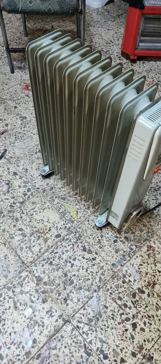 زيتيه سعر ٣٥ ألف شرط النضافه وشغل ***********
