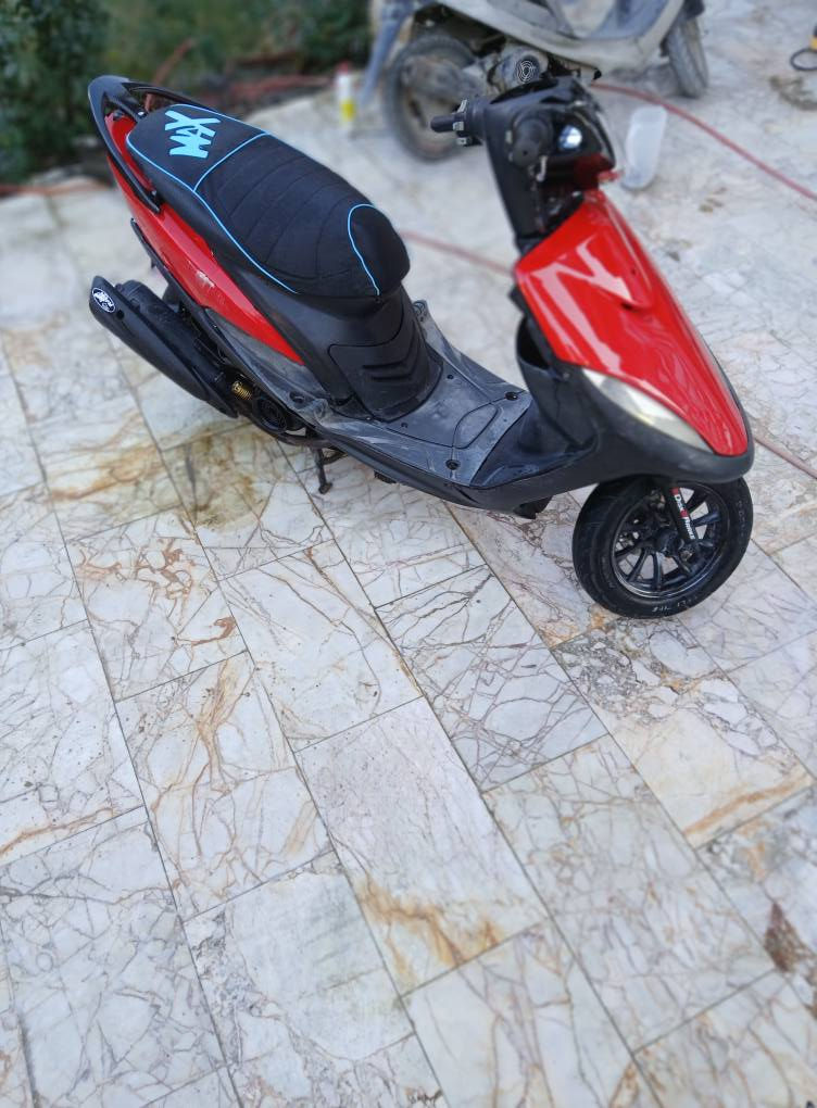 السلام عليكم ماكس عدله للبيع مامفتوحه بوشه خمسين بلاد عوزها عداد وشوته فقط السلف شغال بس وايراته مارابطهن اشغله كدامك دراجه شلعه ومعدل تخبل صالصنه اف ام السوبر موجود مارابطه لان صوتها قوي كفاراتها ختم كلها بس الكفر الامامي تجاري لان انكسر البلادي الكابريتر بلادي مالتها مامكضوض دراجه تخبل الله شاهد مكاني ناصريه مركز سعر ٦٠٠ الف *********** ناصرية, ذي قار
