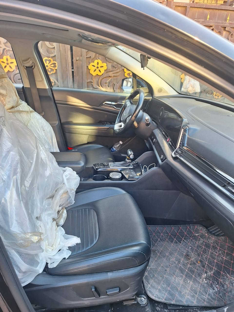 السلام وعليكم كيا سبورتج وارد امريكي موديل 2023  للبيع مكاني بغداد الغزالية رقمها اربيل،،***********السعر 175وبيها مجال قليل
