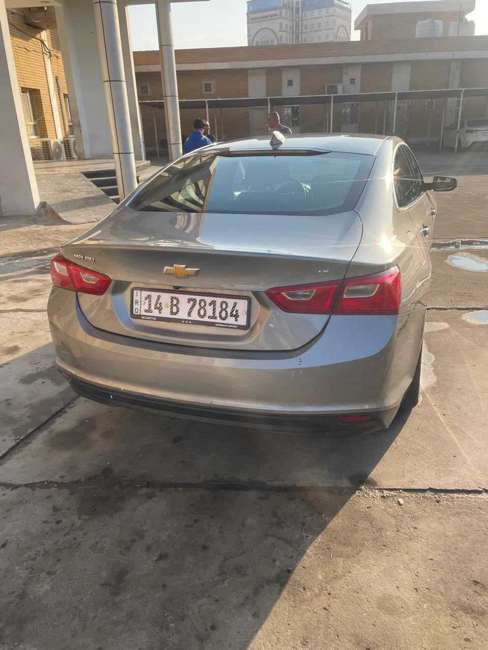 𝟐𝟎𝟐𝟑 𝐂𝐇𝐄𝐕𝐑𝐎𝐋𝐄𝐓 𝐌𝐀𝐋𝐈𝐁𝐔- LT 
شوفرليت ماليبو (LT) موديل : 2023

اللون : سلفر

عداد المسافة : 17000 mi 

حجم المحرك : 1.5L TURBO( 4,سلندر )

✅ بدون صبغ بدون تبديل ✅ فقط غرق 15 بالميه  ✅

المواصفات : 𝐋𝐓

فول فول مواصفات عده الفتحه 

بصمة ابـــواب

بصمة تشـــغيل

تشغيل عن بعد (𝐑𝐄𝐌𝐎𝐓𝐄 𝐒𝐓𝐀𝐑𝐓)

شـــاشـــة ايباد لمـــس

هـــانـــد بـــريـــك بصمة

اوتو هولد (𝐀𝐔𝐓𝐎 𝐇𝐎𝐋𝐃)

اوتو ستارات (𝐀𝐔𝐓𝐎 𝐒𝐓𝐀𝐑𝐃)

اوتو ستوب (𝐀𝐔𝐓𝐎 𝐒𝐓𝐎𝐏)

رادار امامي (تحديد مسار )

رادار أمامي (التحذير من الاصطدام )

تحكمات استيرن

كشنات كهربائي 

كشنات هيتر

لايتات 𝐋𝐄𝐃 ليد بيلادي

بكلايتات 𝐋𝐄𝐃 ليد بيلادي
 
حره رقم بصره باسمي 

تفاصيل اكثر الاتصال على ارقام التالية

☎️ ***********
السعر : 150 $ وبيها مجال .
