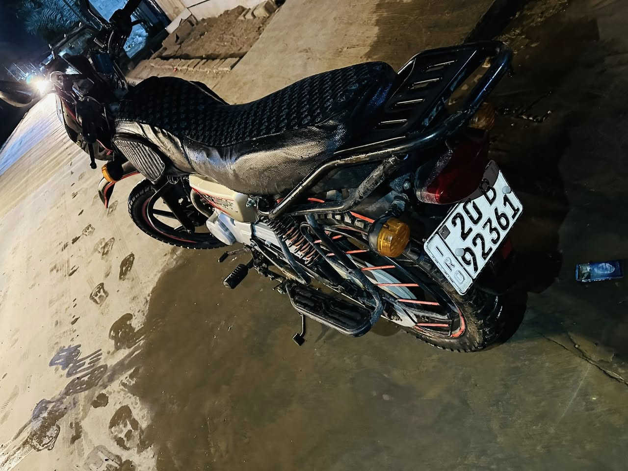 لبيع بوكسر 21جبلي اتصل ***********
