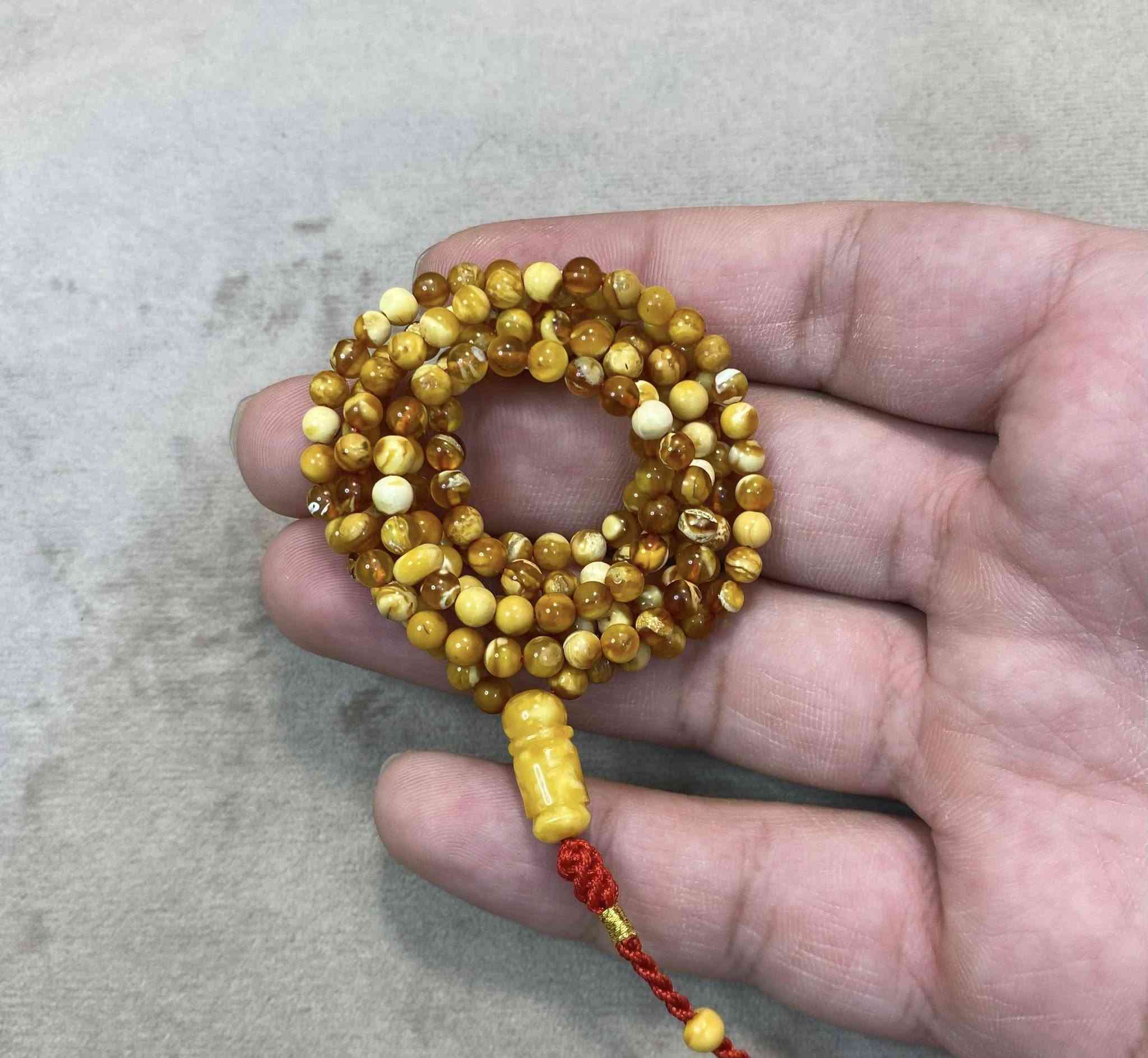 السلام عليكم ورحمة الله وبركاته ❤️💎🪬💍💎🌸🌼
مسباح كهرب بولندي شجري حجر حر طبيعي مسباح ناعم جدا وزن صافي 6.5 غرام عدد الحبات 155 حبة قياس الحبة 4.5 ملم متوفر توصيل لجميع المحافظات السعر على الخاص رجاءا 🪬💎💍💎💎💍❤️❤️💎


**إذا كنت صاحب هذا الإعلان وتريد حذفه لأي سبب، رجاءا أرسل رسالة إلى الدعم الفني**