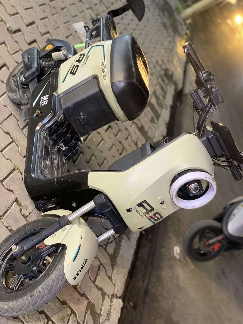 دراجە R9 فول مواسفات٦بطاریە ١٦امبير واحد اسعبوع استعمال بتطاريات سعر ٣٨٠مجال


**إذا كنت صاحب هذا الإعلان وتريد حذفه لأي سبب، رجاءا أرسل رسالة إلى الدعم الفني**