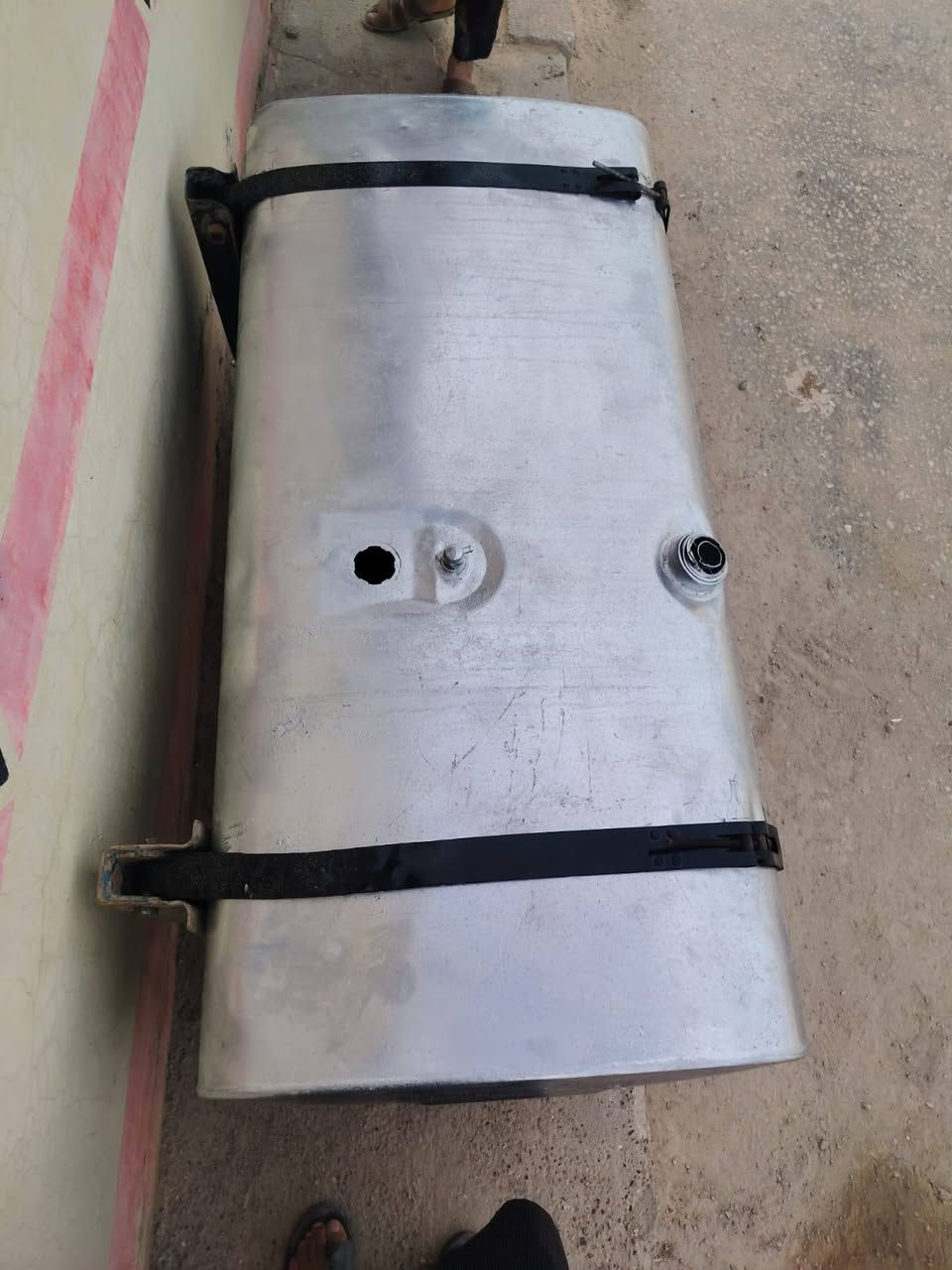 تانكي كاز 500 لتر تانك الثاني 400 لتر رماني مكان نجف ***********
