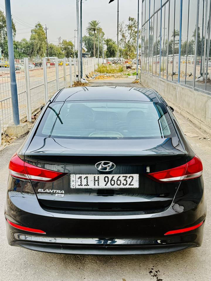 هيونداي النتره 2018 وارد امريكي
حادث بابين تبديل بدون دواخل
 وهنا بلعراق بس البنيد بدون ضربه
رقم بغداد النكليزي تحويل ثاني يوم بسمك
سياره خير من الله حداديه جديد تخم تاير جديد 
سعره 118 وبيه مجال بسيط 
العنوان بغداد المشتل او شارع فلسطين 
*********** 
علمأ السياره بيه راجز الحار يرادله تبديل فقط
