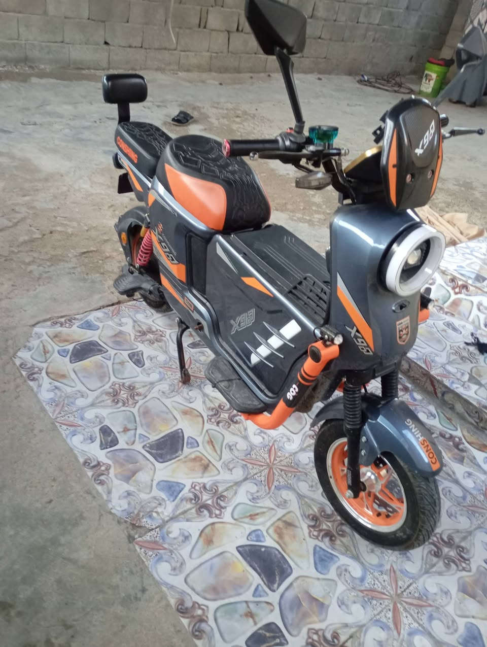 سلام عليكم دراجه البيع عداد 6بطاريات سعر 450وبيه مجال بسيط***********
