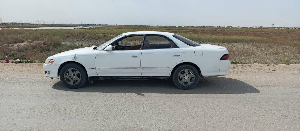 السلام عليكم مارك نفخ مكينه ونجي كيرتوني شاده سياره بسمي بيه كصه جنطه فقط مكان السياره ذي قار الجبايش *********** سنويته ل30رقم نكليزي بعده بلمعمل السعر 38وبيه مجال بصيط
