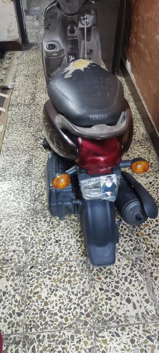 دراجي فله دراجي ختم واحد بلاديه نضيفه مدينت الصدر الورفلي سعر 800وبيه مجال ***********
