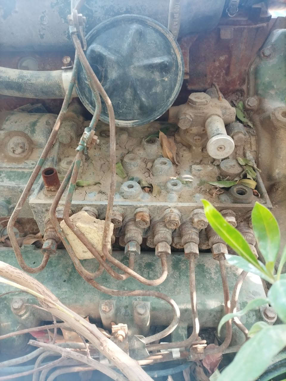 محرك ألبي للبيع ٨ بستم كامل مع كافة محتوياته
للاستفسار ***********
