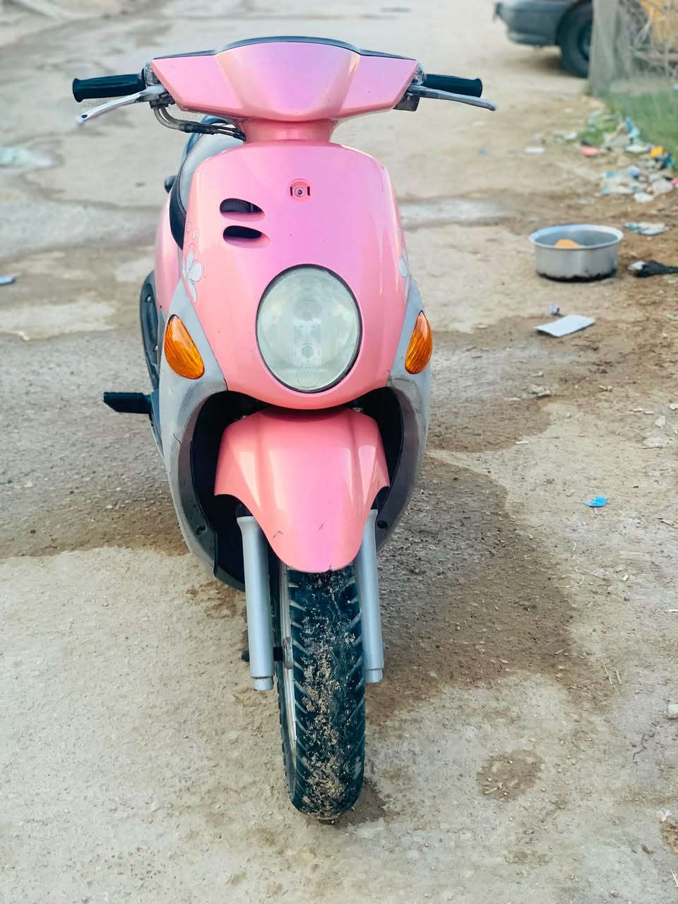 فله للبيع سعر ٨٥٠ بيه مجال دراجه نضيفه مافتوحه
#الجميع
رقم مبايل ***********
