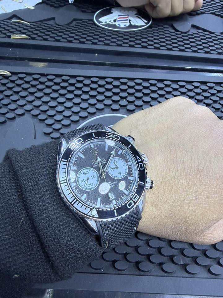 ساعتين وحده اوميكه كير دوار وثانيه بيه جمجمه سعرهن 40ثنينهن اصليات وحلوات ليريده يراسني عنواني كربلاء باب بغداد ***********
