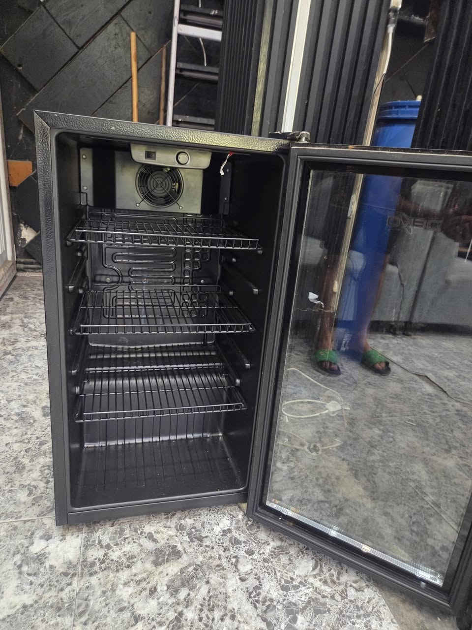 ثلاجه عارضه جديده سعر 120
بغداد ***********
