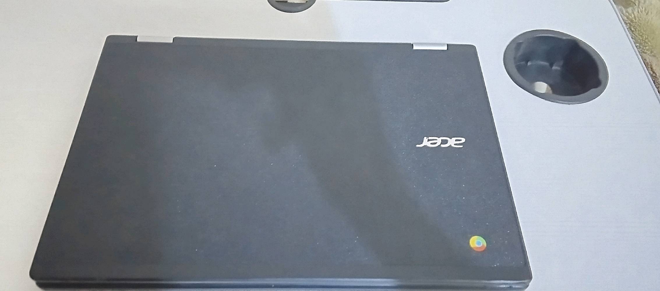 لابتوب أيسر جديد  لمس 360 درجه   للبيع بسعر 150
مواصفات في صوره 
رقم ***********