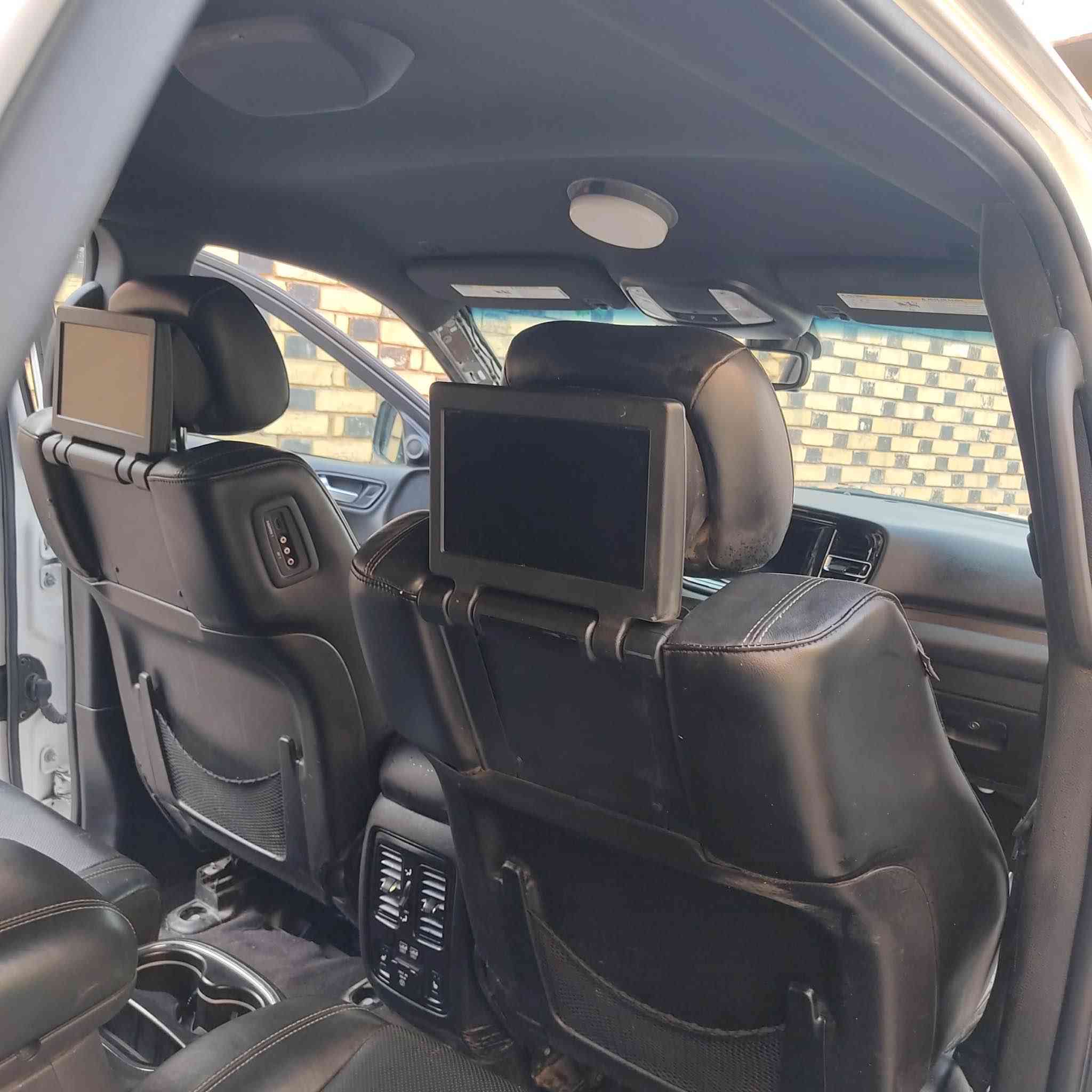 فقط بيع مااا اراوس دورنكو مديل 2023    بيها 3 قطع ونص صبغ صفحه بجم مكفول من الحادث  مانقصها كلشي حلوه ونضيفه اصل بوليسيه مبدل غرفه كامله سياره نضيفه. وجديده مكينه  كير حداديه 5700 هيمي رقمها اربيل

سعر 244 وماكو هيج سعر  للجادين فقط بيع

مكانها نجف *********** النجف, العراق
