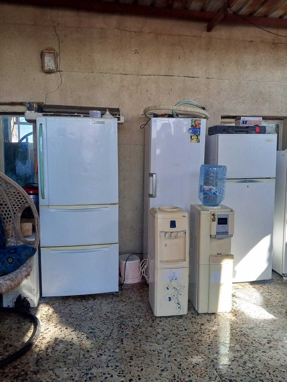 للبيع  مكاني بصره ابو الخصيب تواصل ع رقم متوفر فقط***********
