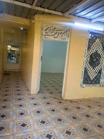 متوفر الان #بيت #للايجار في حي العسكري الثاني شارع 60 قرب مدرسة القبس
البيت طابقين
!!!!! #السعررررررر 250 الف مع الماء والكهرباء
الطابق الاول يحتوي على غرفة و استقبال و صالة و مطبخ و صحيات
الطابق الثاني يحتوي على غرفة و صالة
البيت كلش نظيف ومرتب 
!!!!!!!!!

للاستفسار اكثر اتصال او واتساب على الرقم
***********
***********
