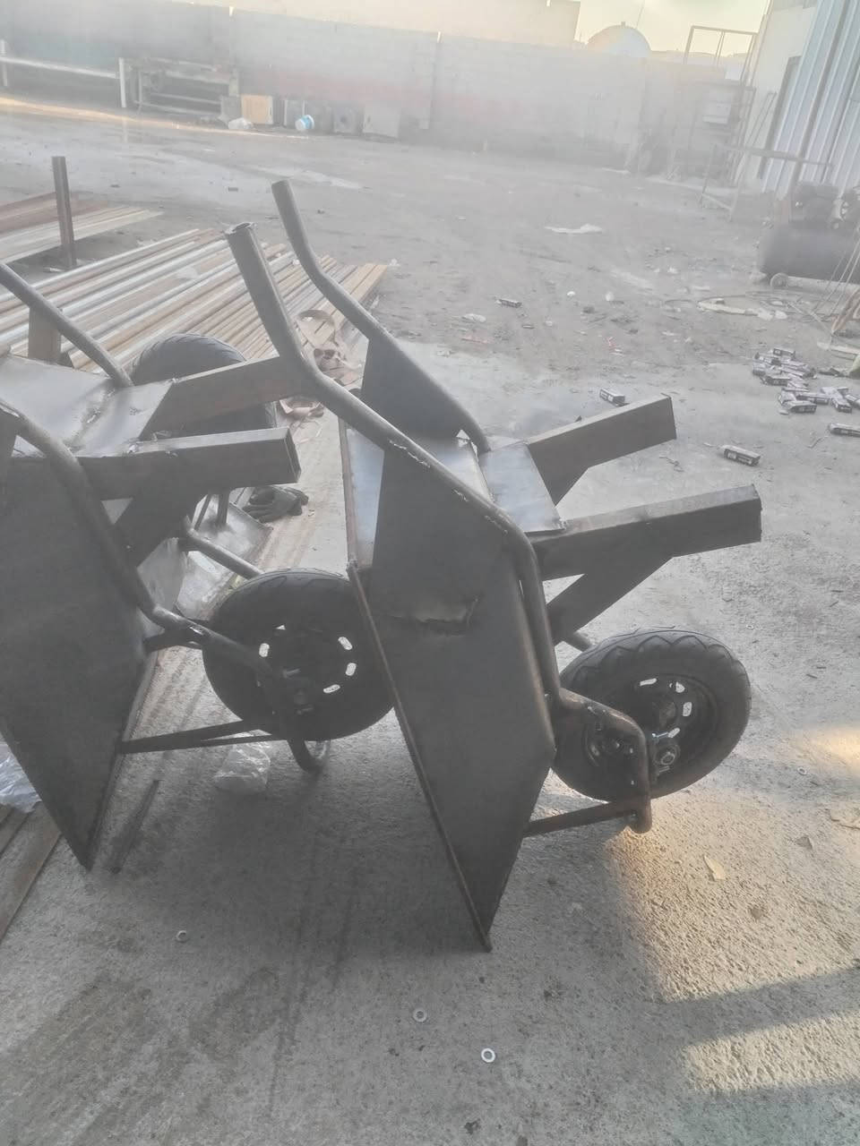 عربة تراب حدادي استند ٢م تاير ياباني مال دراجة ابراكيتات رجل شخاطة ٢م الشاصي ٣م السعر ٦٠ الف


**إذا كنت صاحب هذا الإعلان وتريد حذفه لأي سبب، رجاءا أرسل رسالة إلى الدعم الفني**