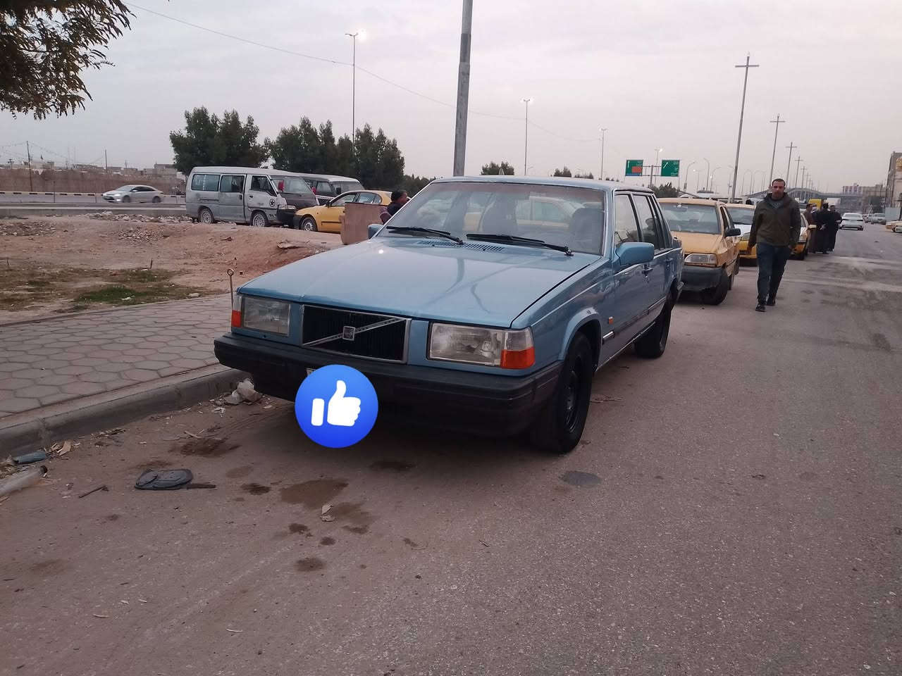 فولفو740رقم تلفون***********السعر 40وبيه مجال 
مكينه جديده 
كير جديد اوتماتيك 
جام كهربائي
دشبول 940
بطاين صاج حداديه جديده
